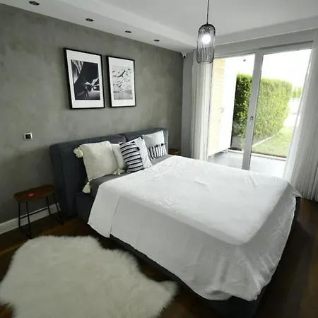 Manavgat - Superb 2 Bedroom Near And Centre Daire