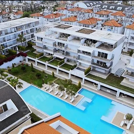 Manavgat - Superb 2 Bedroom Near And Centre Daire Side
