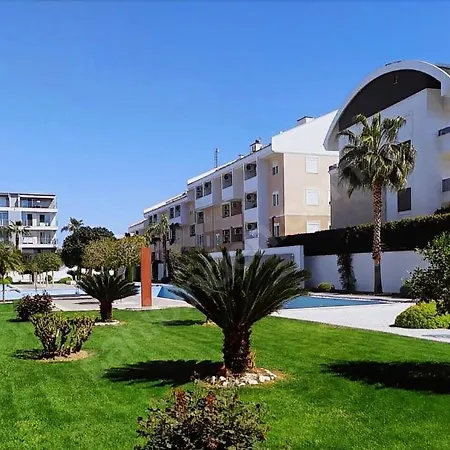 Manavgat - Superb 2 Bedroom Near And Centre * סייד